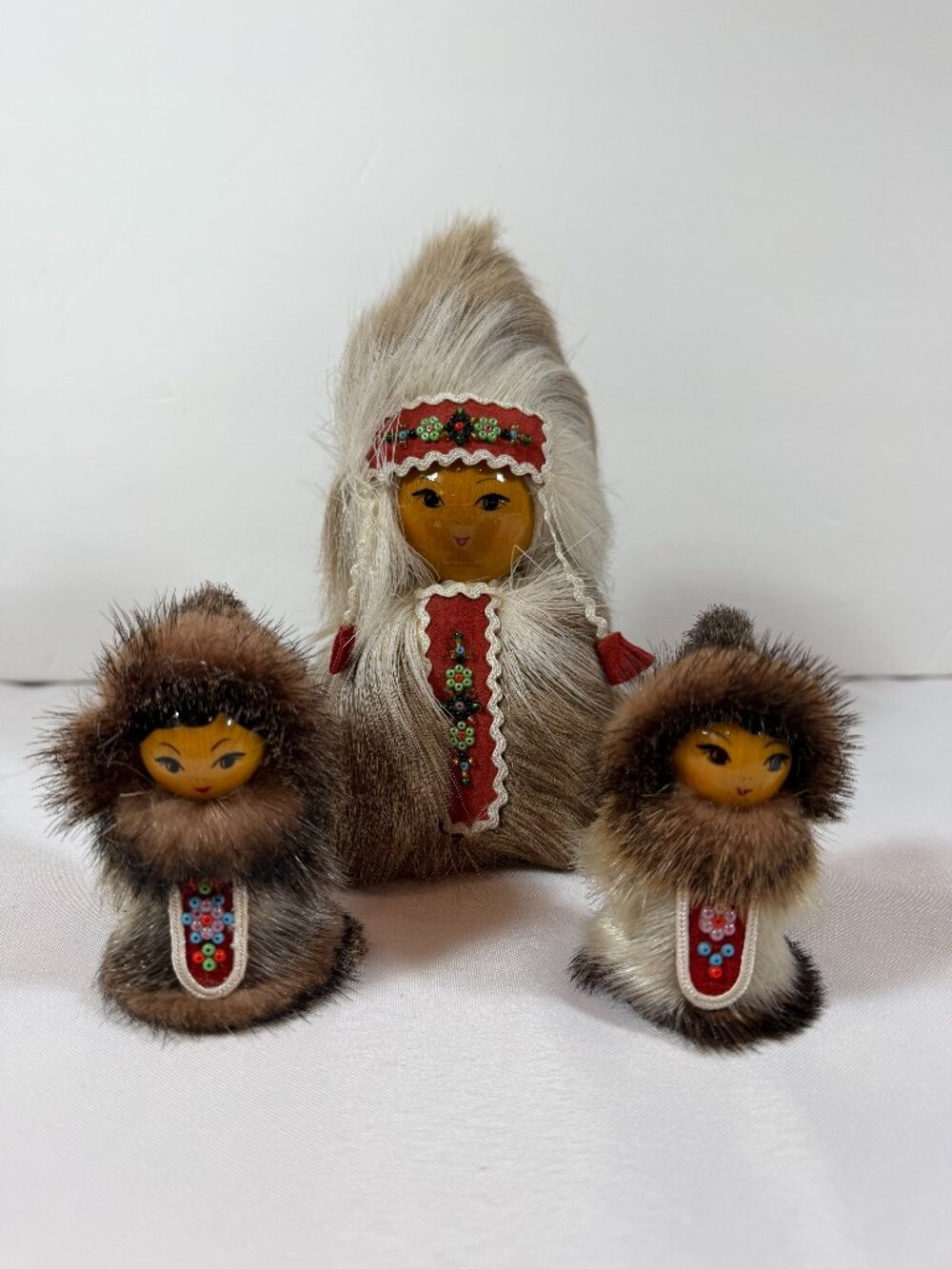 Vintage Native Inuit Arctic Set Of 3, Genuine Fur Dolls, GORGEOUS! - Picture 1 of 12